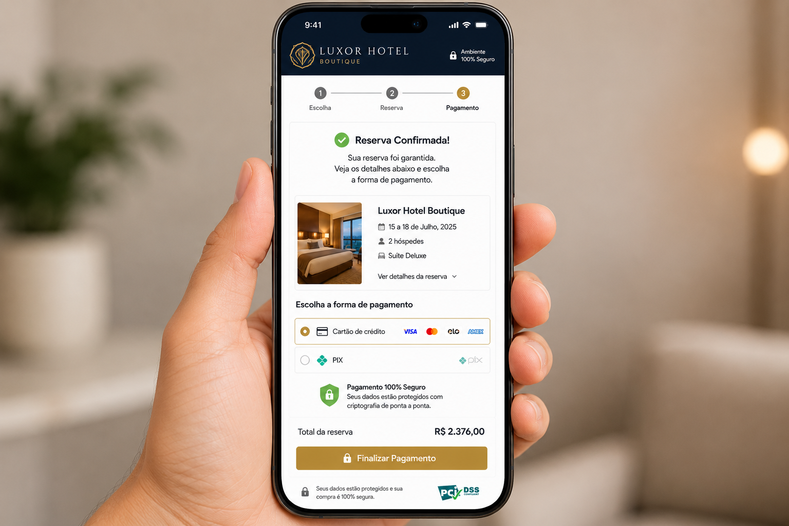 Booking checkout page showing guest details form and payment options including Stripe and PIX